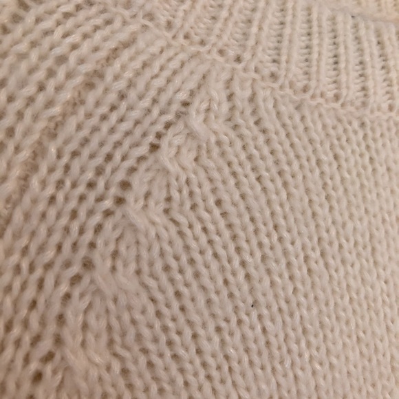 Banana Republic Italian Yarn Wool Blend Sweater - Picture 5 of 9
